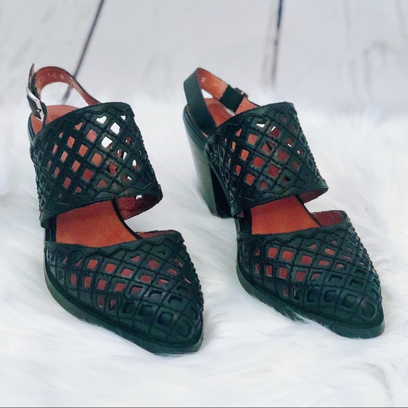 Jeffrey Campbell Cathica Stacked Heel Sandal - Picture 5 of 8